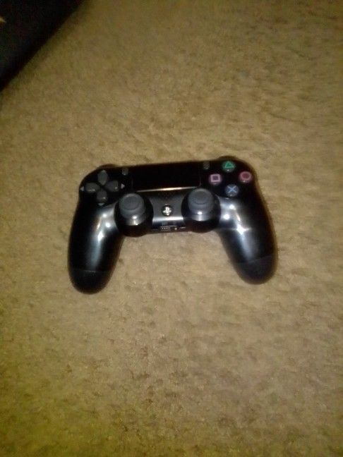 Black PS4 Controller