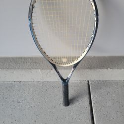 Wilson 4 3/8 L 3 Tennis Racket 🎾 