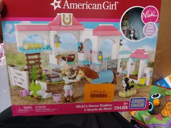 Mega Bloks American Girl Nicki's Horse Stables
