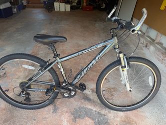 Specialized  framsize 15” whell 26”