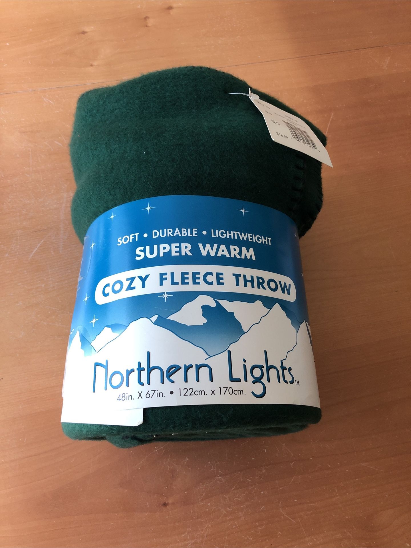 Northern Lights Cozy Fleece Dark Green Throw - 48” X 67”, NEW
