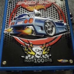 Hot Wheels Cars And Speed Shop Case