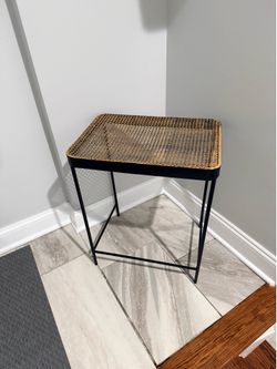 Rattan design Iron accent table