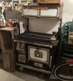 Vintage Cook Stove