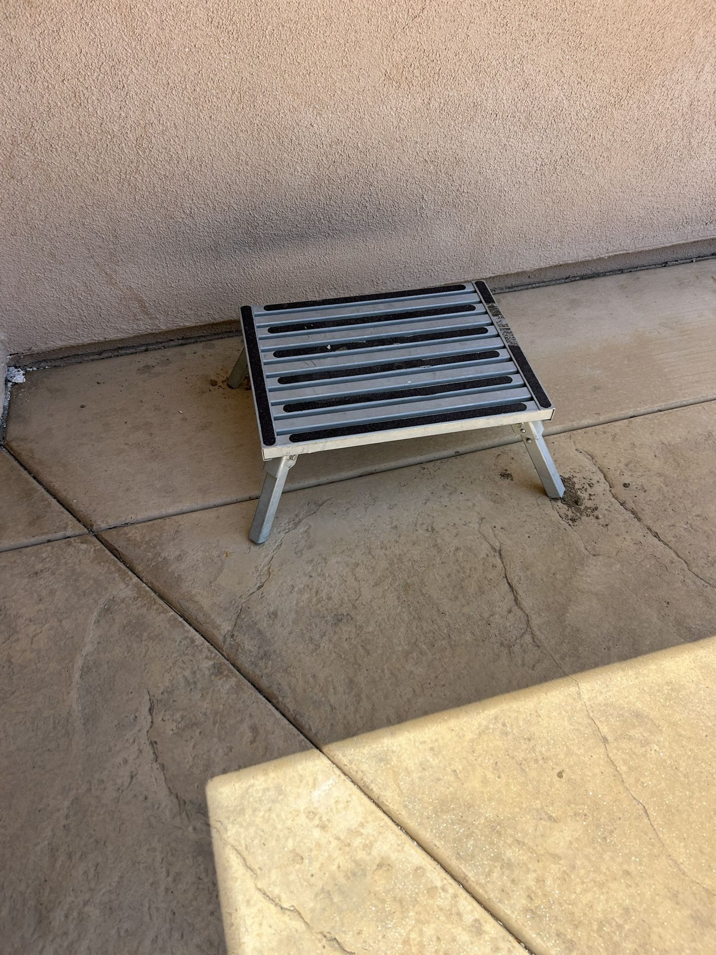 RV steps foldable