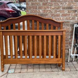 Wood Bed Frame - Full Size 