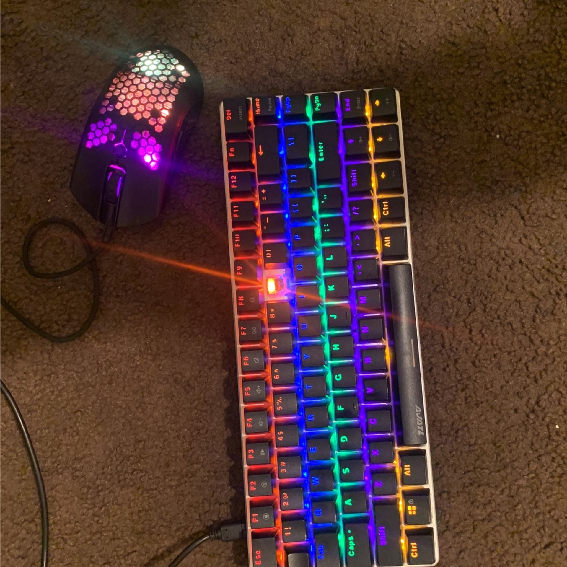 Gaming  Mouse And Keybours ( Blue Keys ) 