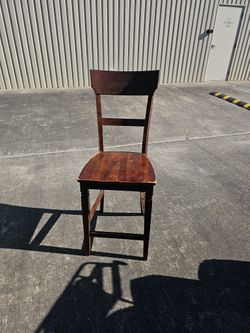 4 Bar Height Chairs