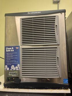 Commercial Ice Machine