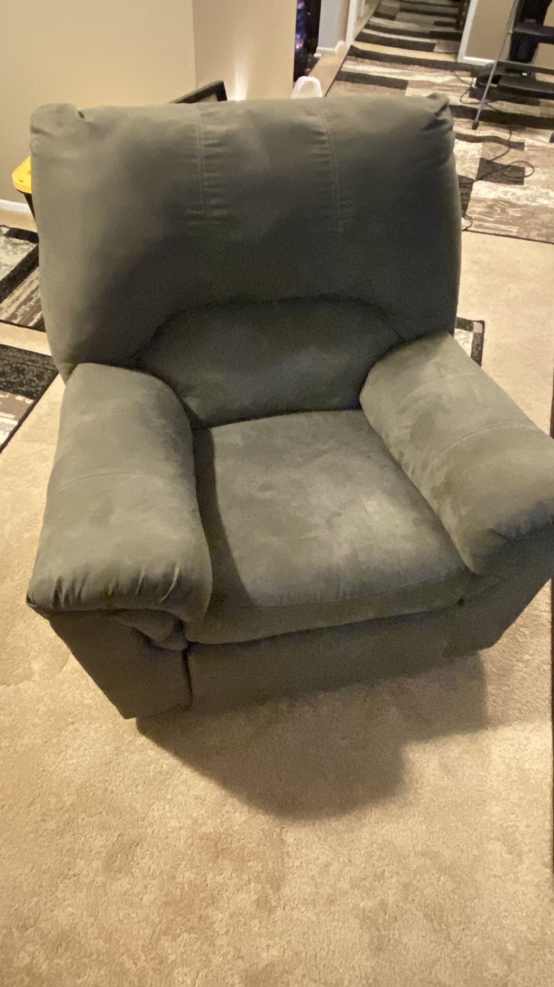 Recliner Sofa 