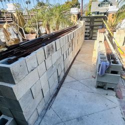 ♥️♥️ concrete Bricks And Rebar Over 290 Bricks♥️♥️