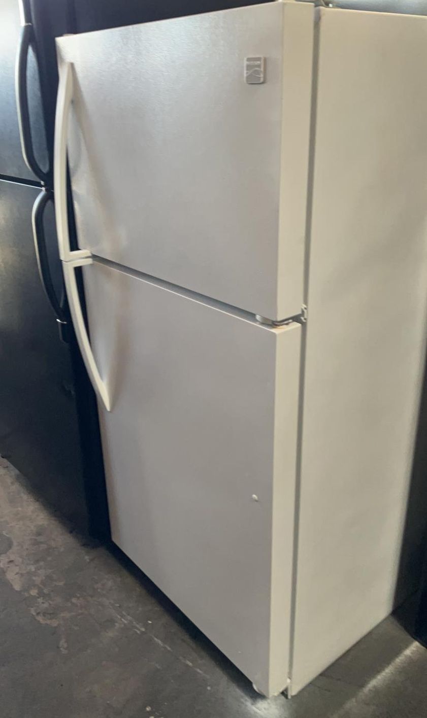 Kenmore Top Mount White Refrigerator