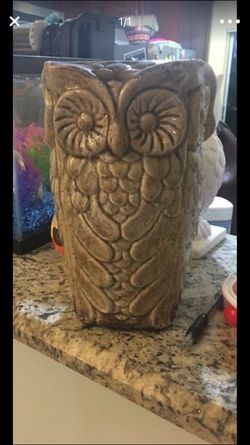 Owl flower vase