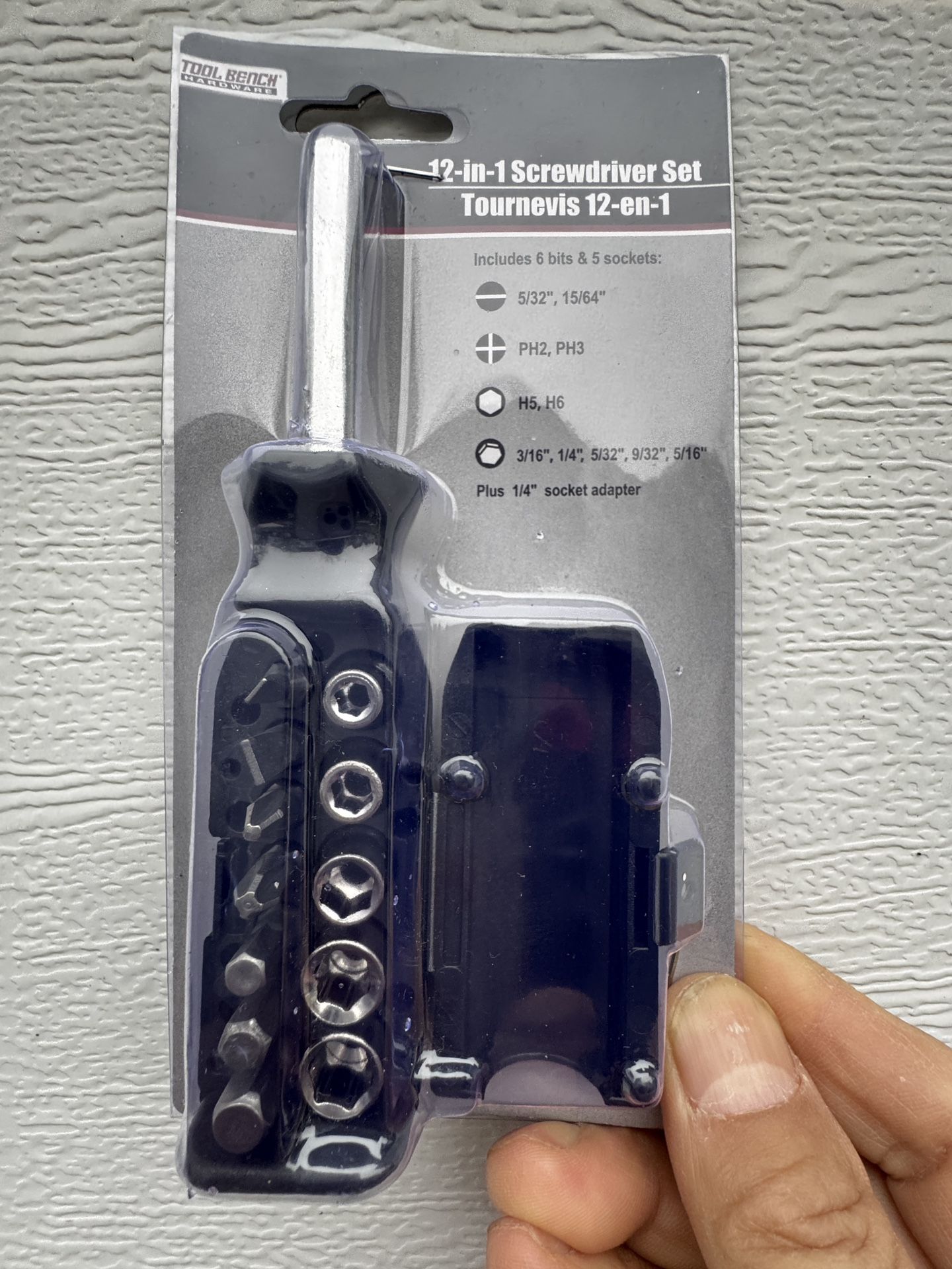 New 12-in-1 screwdriver set