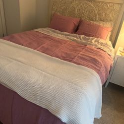 Wood Headboard + Metal Bed Frame Queen 