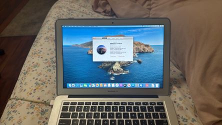 MacBook Air 13 in 2017