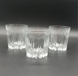 Old Fashioned Vintage Glasses Set of 3