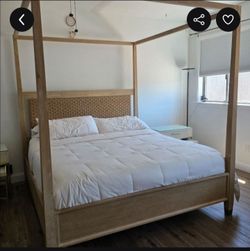 King Canopy Bed