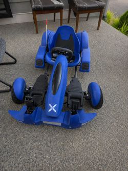 Hover-1 Formula Electric Go-Kart in blue.