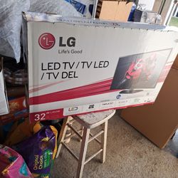 LG LED TV 32 Inch