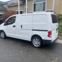 2015 Nissan Nv200