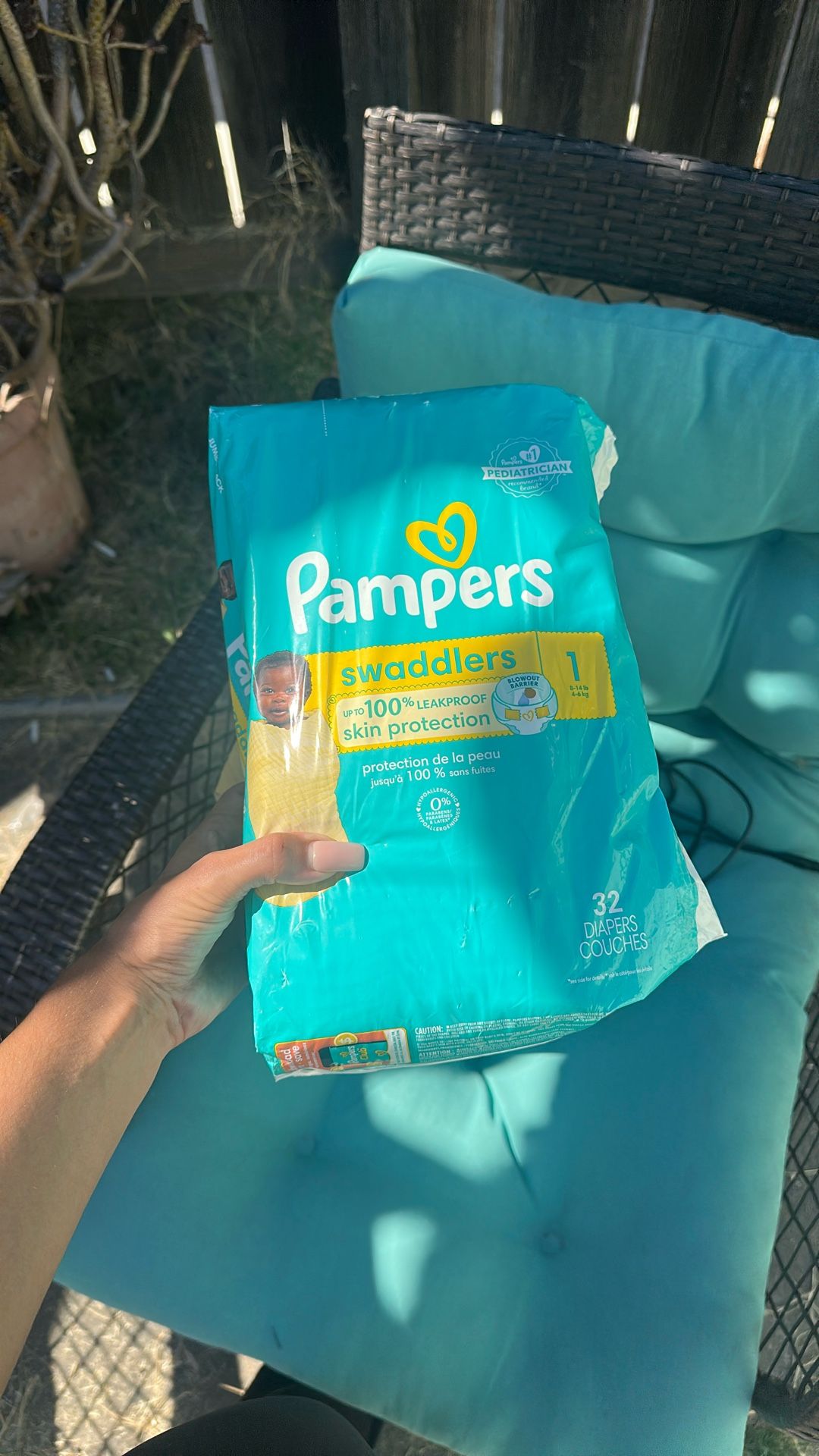 BRAND NEW SIZE 1PAMPERS 32 count and DIAPER GENIE ESSENTIALS BAG 4 PACK up to 320 dirty diapers each roll. 4 rolls total