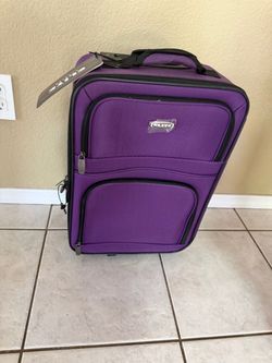 NEW Elite Luggage Purple Rolling Suitcase – With Tags