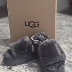 UGG SLEEPERS 