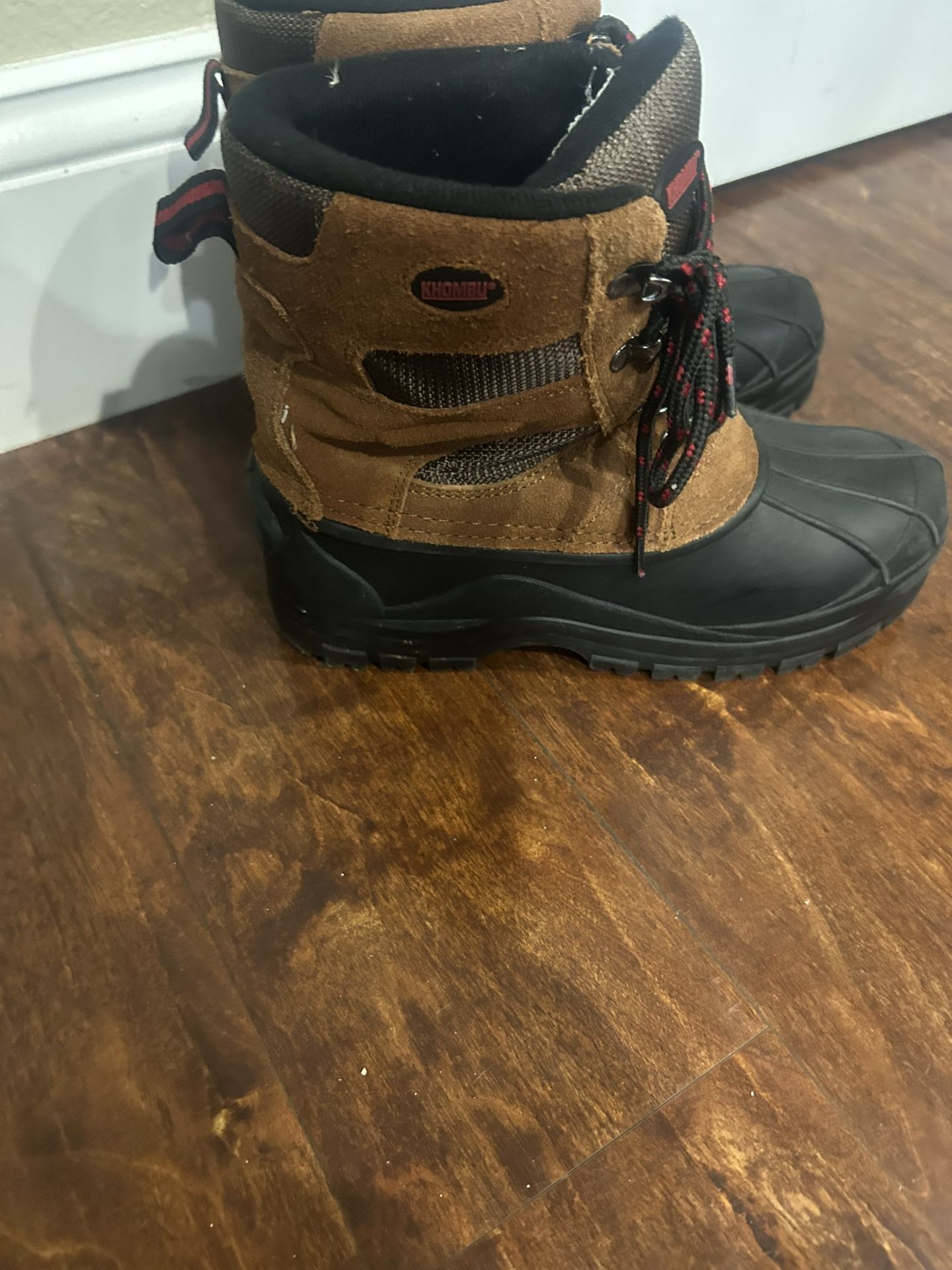 Snow Boots Size 6