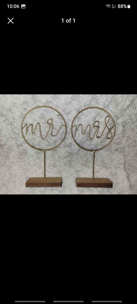Mr & Mrs Standing Decor