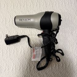 REVLON HAIR DRYER