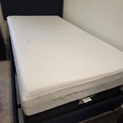 Memory Foam Mattress W/ Box & Headboard 