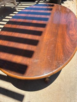 Queen Anne Mahogany Oval Tilt-Top Table