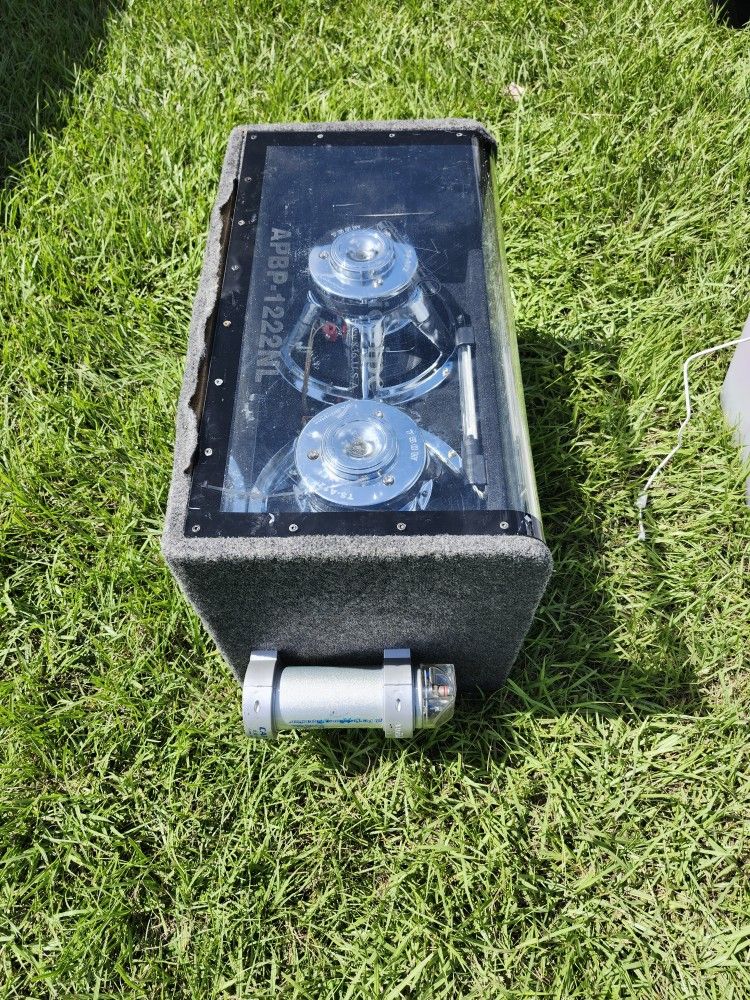 Audiopipe 1500w high performance band bass enclosure speakers