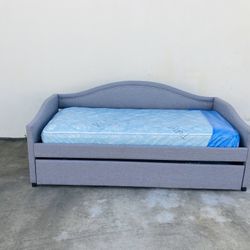 Twin trundle bed