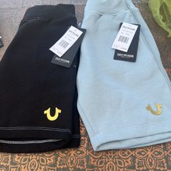  NWT True Religion Black & Blue Boys Kids Medium 5/6 Sweat Shorts with Gold Horseshoe Jogger Retail $98