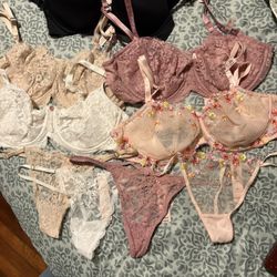 Victoria Secret Sets 
