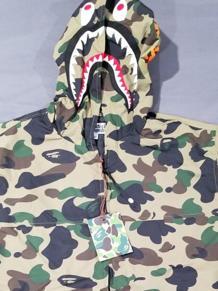 BAPE 1st Camo Jacket Shark Hoody Green