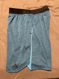 Adidas Men’s Shorts Size Medium
