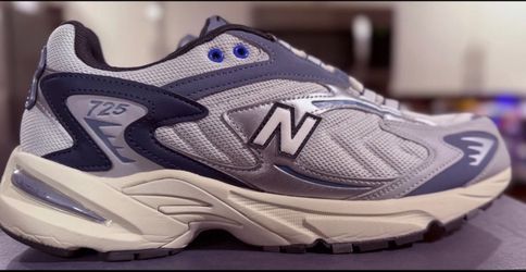 Pre-owned New Balance 725 Artic Grey Silver Size 12 ML725AG Good condition