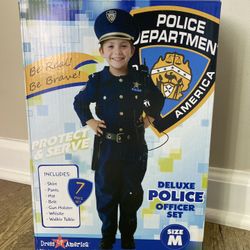 Dress Up America Deluxe Police Officer Set 