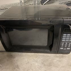 Small Countertop Microwave
