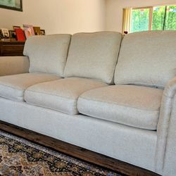 Seldens Alice Sofa / Couch