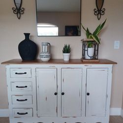 VINTAGE  BUFFET  