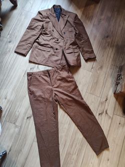Free mens suite