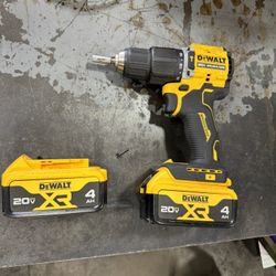 Dewalt Drill And 2 Battery’s 