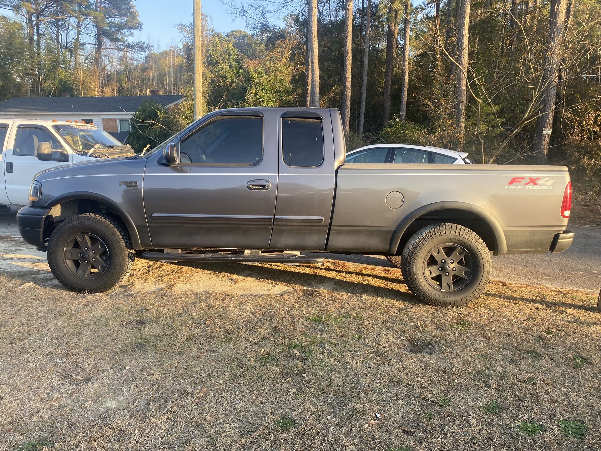 2003 Ford F150 - Parts