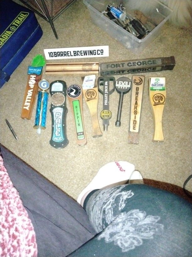 Beer Taps Mostly Oregon Breweries 