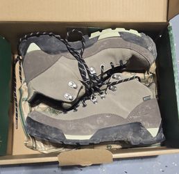 Danner 63437 Womans Size 10M