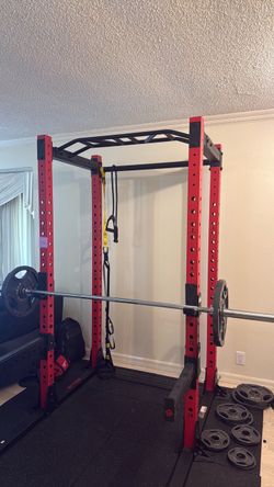 Ethos squat rack with pull up station and weights brand new